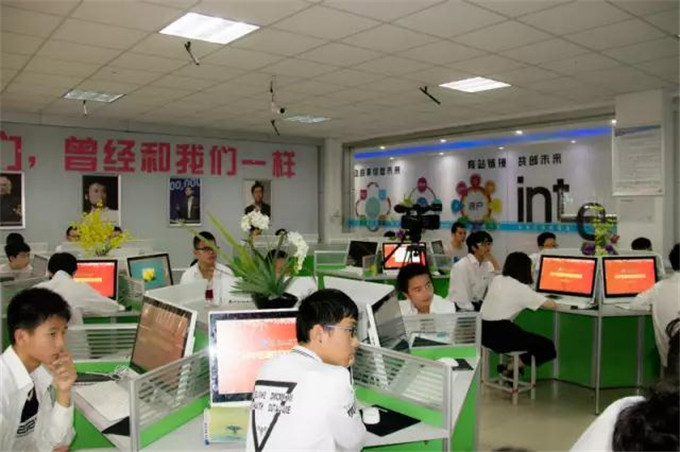 老師來了,四川新華版“陸之昂”,如約而至