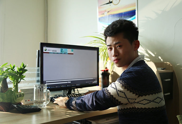 四川新華電腦學(xué)院幫他實現(xiàn)了夢想