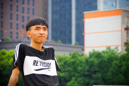 愿時光荏苒，一路向陽