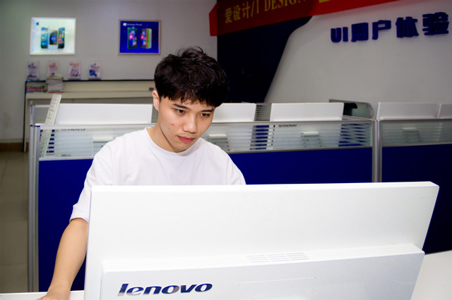 選擇一所好學(xué)校,選擇一個好未來!