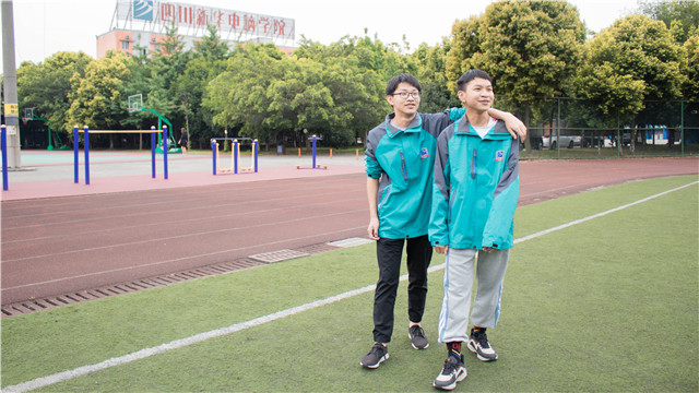 站在新起點(diǎn),UP新未來