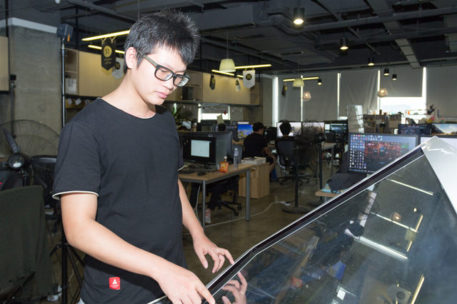 畢業(yè)學(xué)子—拼盡全力遇見(jiàn)更好的自己