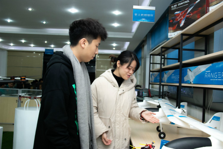 少年當自強,來新華圓兒時夢想