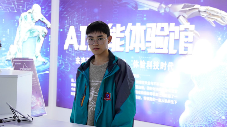 職高轉(zhuǎn)校來(lái)新華，智行天下 技贏未來(lái)！