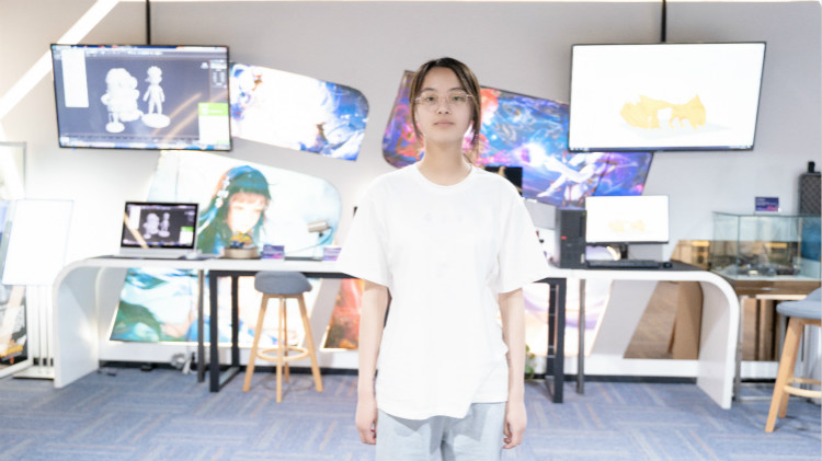 樊思彤：希望畢業(yè)后可以找到自己心儀的工作！