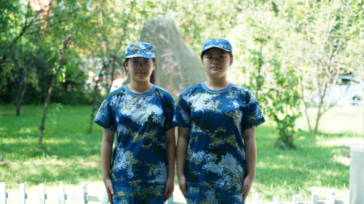 老朋友,新同學,相約四川新華,再續同學緣!