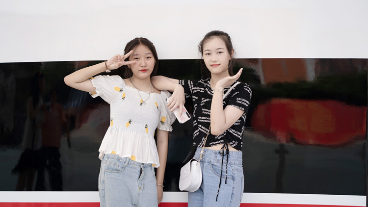 轉(zhuǎn)校來(lái)四川新華,我找到了久違的成就感!