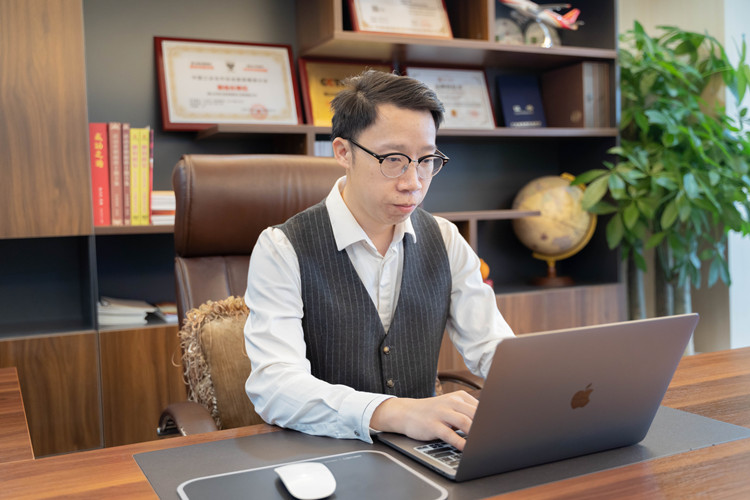 成功學子|不忘初心，九轉功成