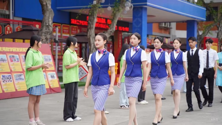 優秀學子|逐夢藍天,共赴未來