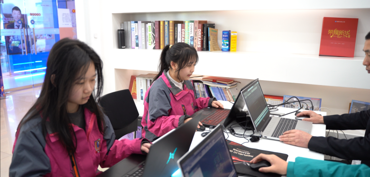 VR建筑專業(yè)學(xué)姐告訴你:成績不是一切!真技術(shù)更是真本事