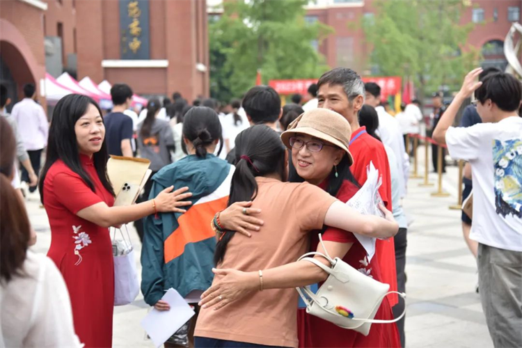 新生活,新旅途:高考后,你最想做的事情是什么?