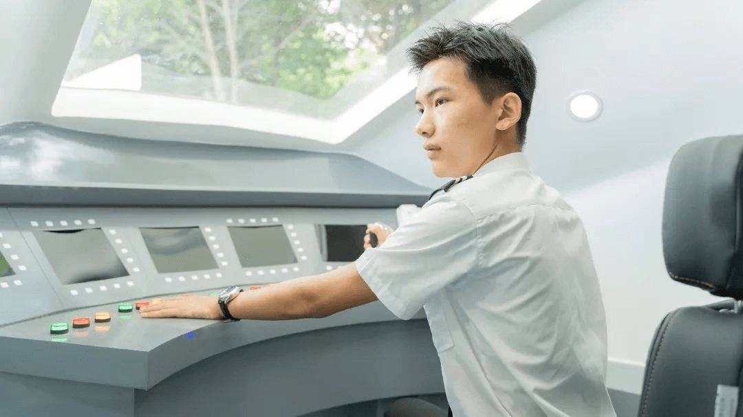 初中生成績不理想，換條賽道同樣精彩！