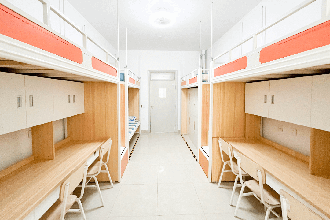 新生故事|眼底有星光,心中有未來