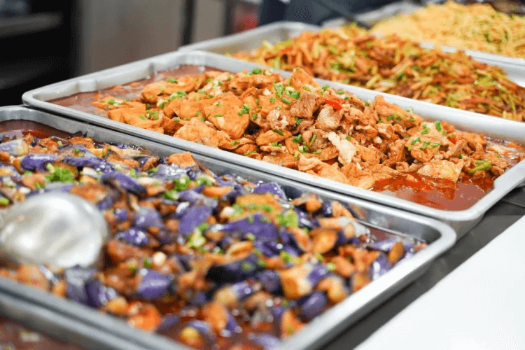 致父母：別擔心，這是我在成都新華的生活