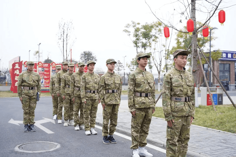 二次擇校｜全面對比，為何這么多人轉學來成都新華？